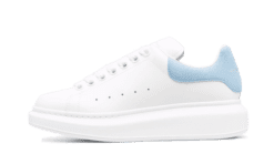 MC Q - OVERSIZED WHITE POWDER BLUE