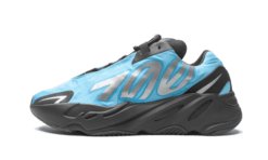 YZY 700 - MNVN BRIGHT CYAN