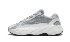 YZY 700 - V2 STATIC