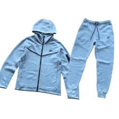 TECH FLEECE - HEAVENLY