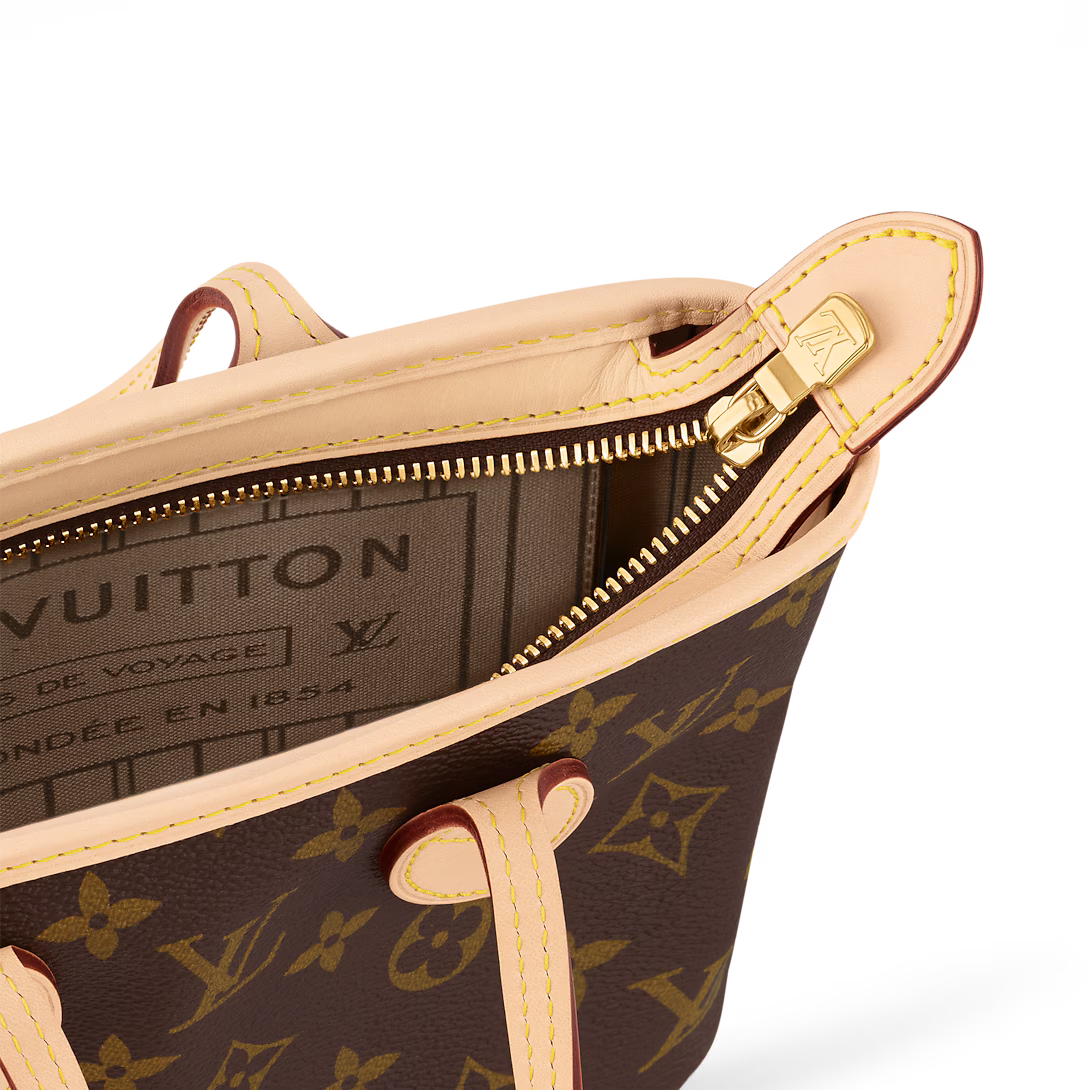 monogrambeige5.png